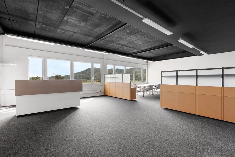 Espaces de bureau attractifs dans un emplacement central à Oberentfelden