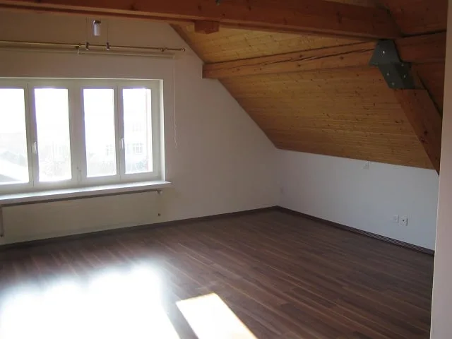 Maison unifamiliale 5 pièces 180 m2 dans le centre du village de Therwil près des transports en commun