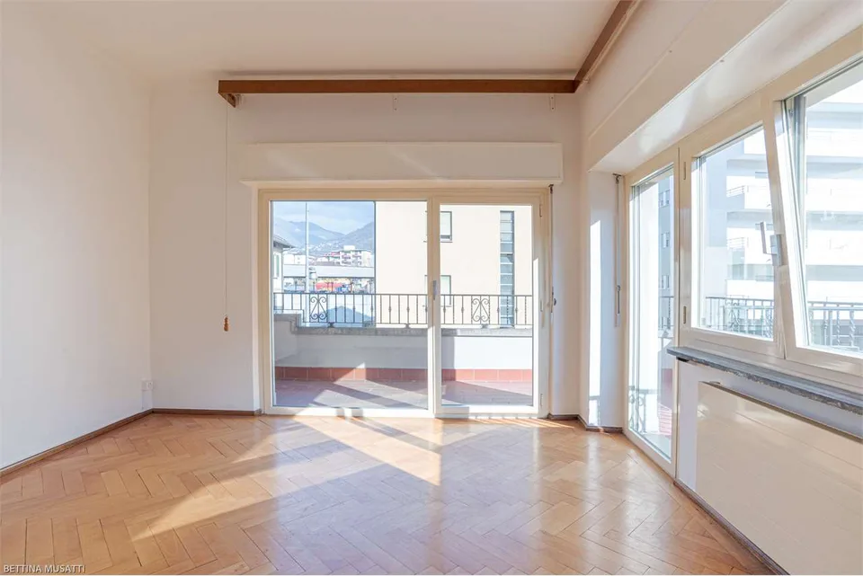 Chiasso: 3,5 Zimmer in gut erschlossener Lage – Foto 2 von 8