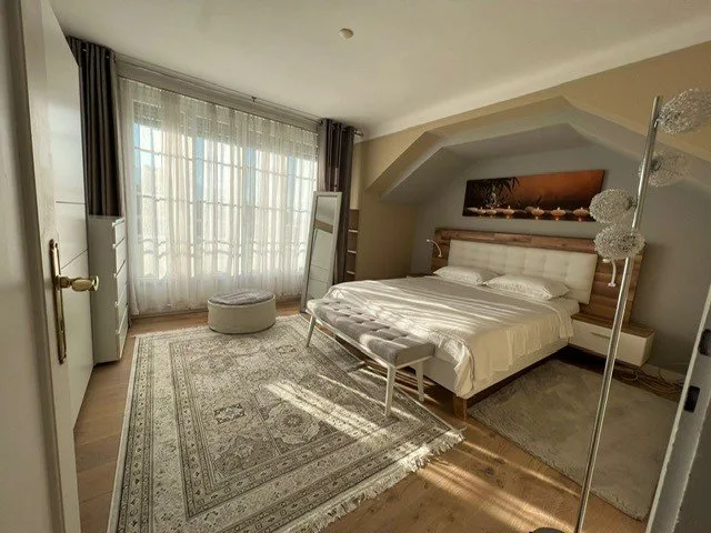 Zweieinhalb-Zimmer-Wohnung im 4. Stock