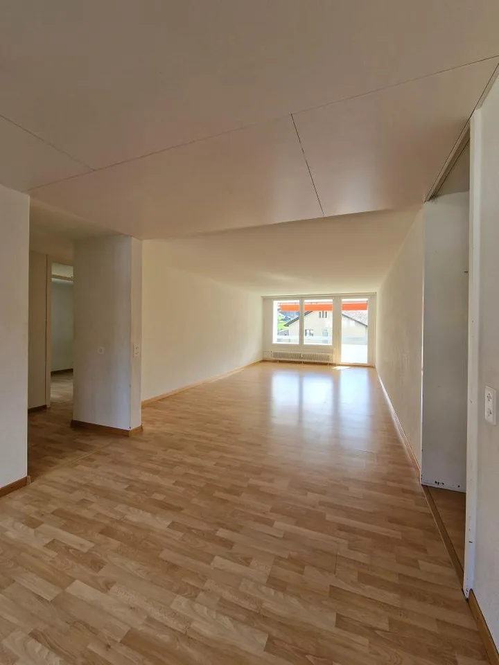 Appartamento elegante e moderno di 4 locali in affitto