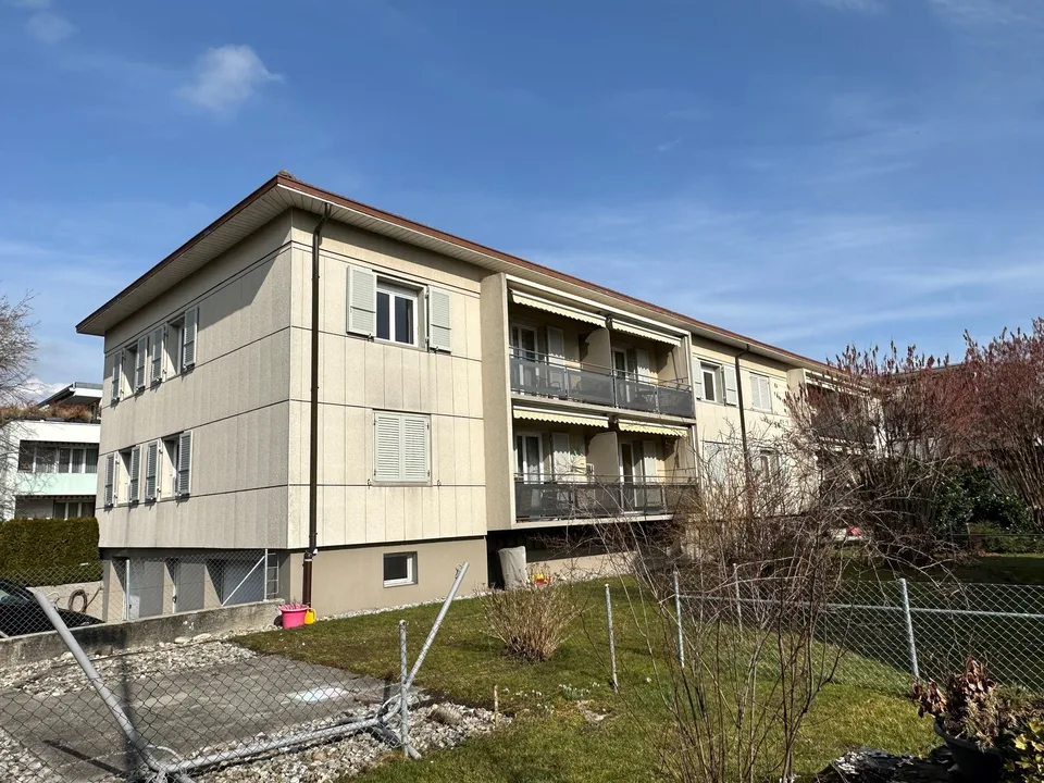 Helle 3-Zimmer-Wohnung mit Balkon in Nidau