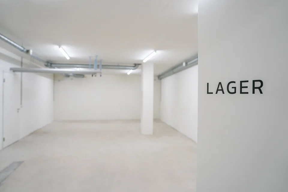 Grosszügiger Lagerraum in Adliswil