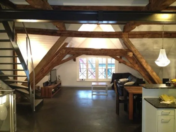 Dach-Maisonettewohnung