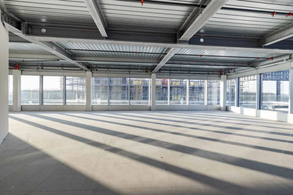 Büros der Extraklasse mit 468m² im Herzen des Quartiers de l'Étang