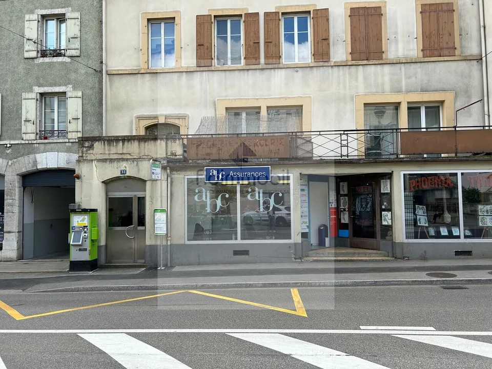 Local commercial en centre-ville