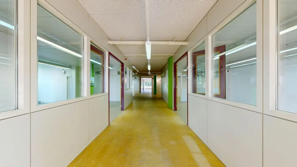 Emplacement idéal : espaces commerciaux ou bureaux parfaits