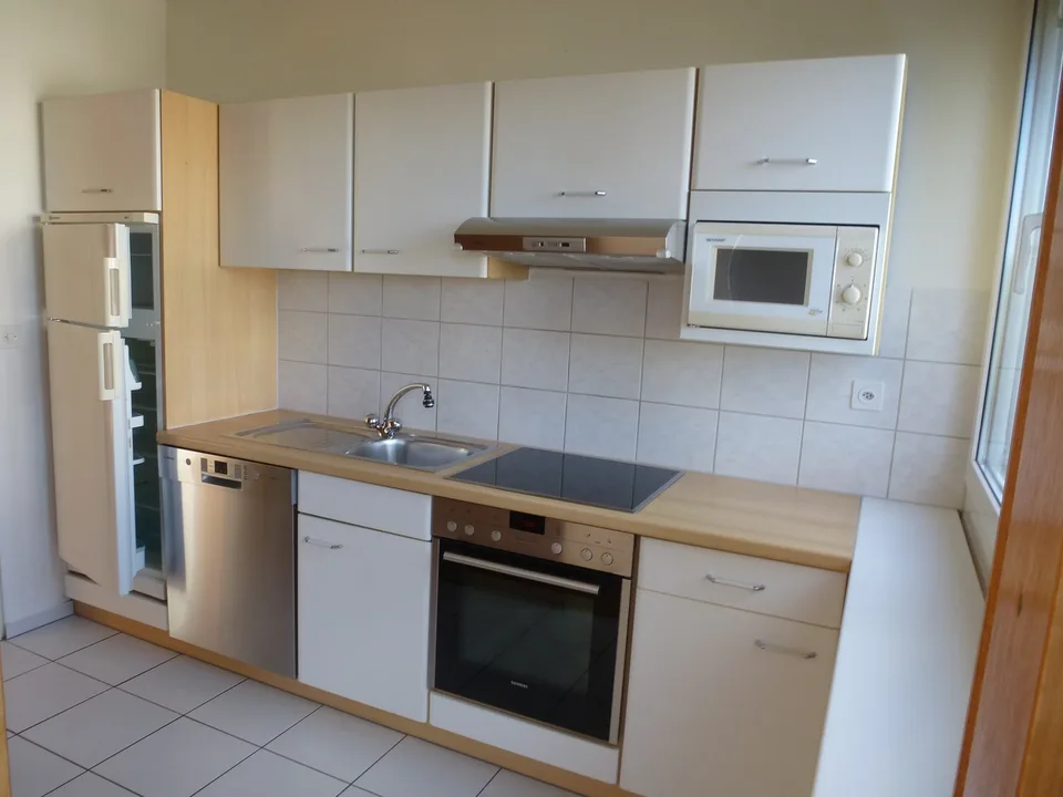 Helle 3 1/2-Zimmerwohnung mit Balkon sucht Nachmieter