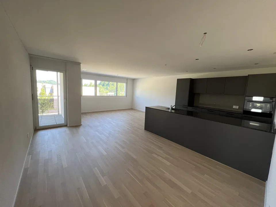 Ruhig gelegen und modern ausgebaut - attraktive 3.5-Zimmer-Wohnung