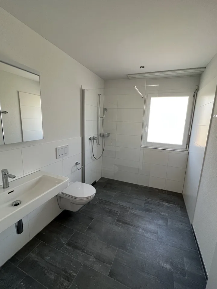 Ruhig gelegen und modern ausgebaut - attraktive 3.5-Zimmer-Wohnung