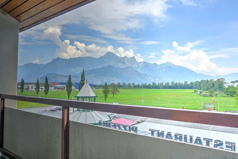 Furnished studio double with balcony in Parkhotel Wangs available immediately