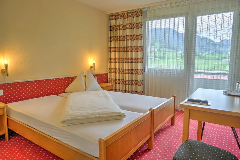 Furnished studio double with balcony in Parkhotel Wangs available immediately