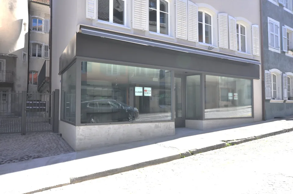 Très beau local commercial neuf de 63 m2 à Porrentruy