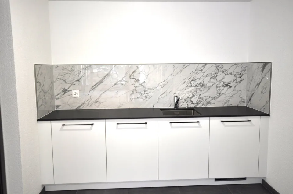Très beau local commercial neuf de 63 m2 à Porrentruy – photo 11 sur 13
