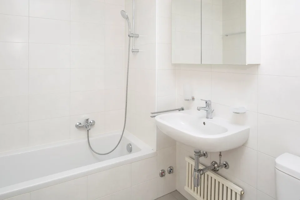 Suchst du eine schöne 2.5-Zimmer-Wohnung in Giubiasco, umgeben von Grün? – Foto 9 von 14