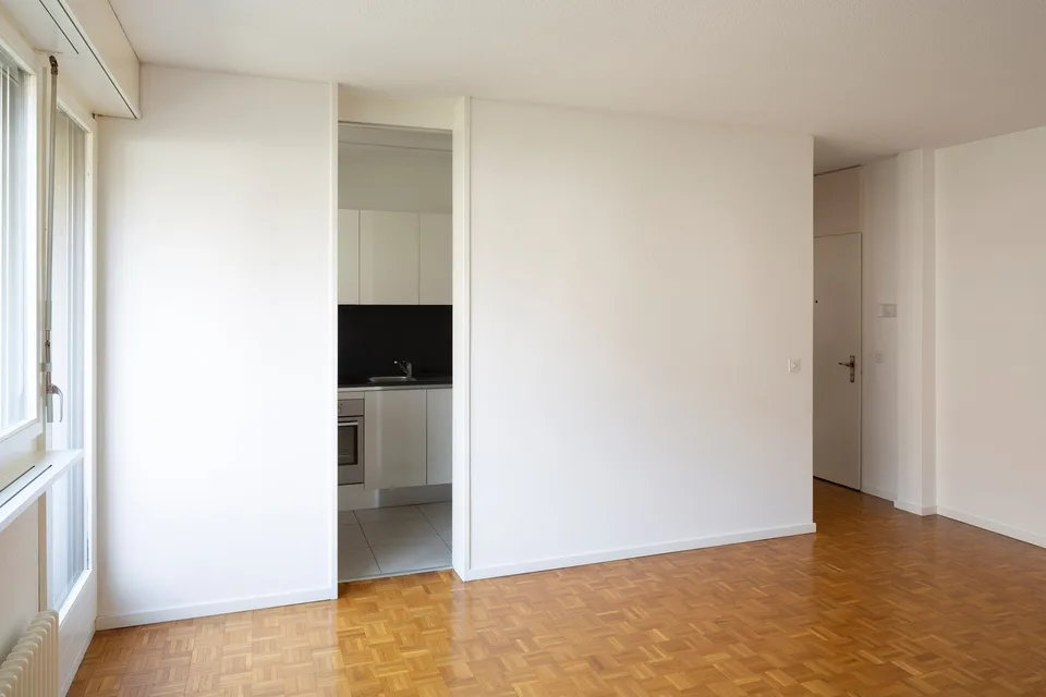 Suchst du eine schöne 2.5-Zimmer-Wohnung in Giubiasco, umgeben von Grün? – Foto 12 von 14