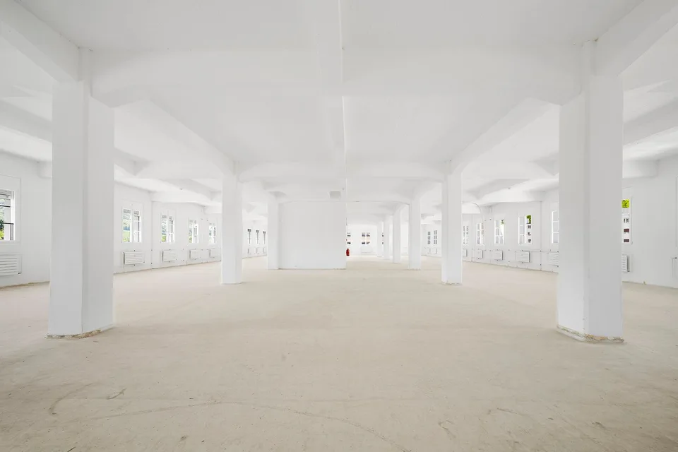 306m² Gewerbe- und Büroflächen, die überzeugen (erweiterbar um 518m² )