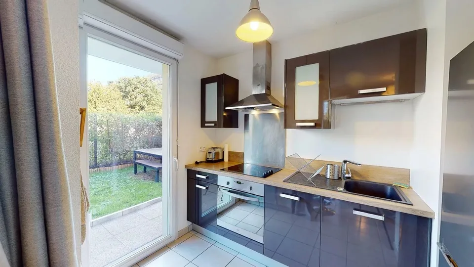 Appartement meublé avec jardin - Douane de Veyrier
