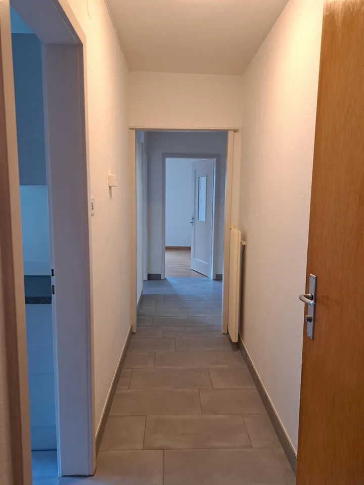 Wohnung mit 3.5 Zimmern in sonniger Lage zur Miete – Foto 20 von 22