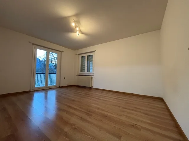 Wohnung mit 3.5 Zimmern in sonniger Lage zur Miete – Foto 6 von 22