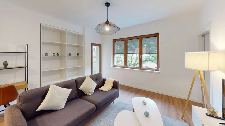 Appartement 2 chambres offrant un confortable séjour à Zürich Oerlikon
