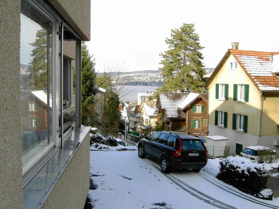 Charming 1 & 2-room apartment with balcony and lake view in Horgen – limited until the end of April 2027 – photo 12 of 22