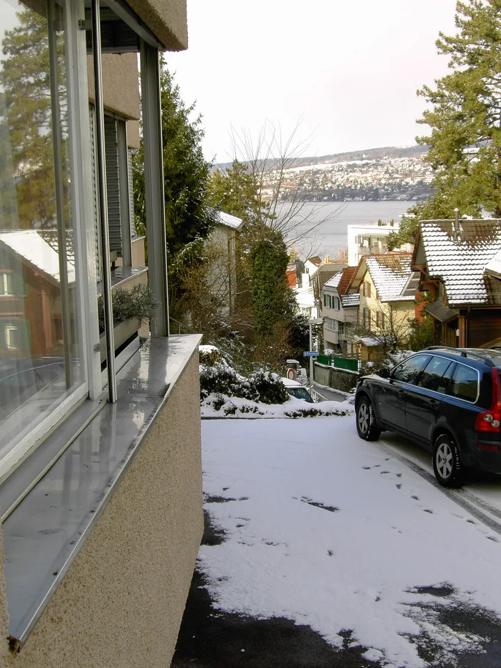 Charming 1 & 2-room apartment with balcony and lake view in Horgen – limited until the end of April 2027 – photo 13 of 22