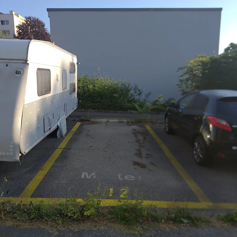 Stellplatz zu vermieten in Baden – Hägelerstrasse