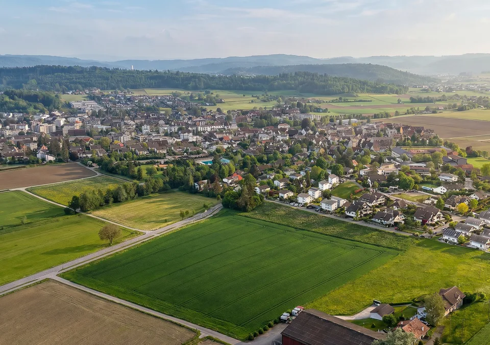 Terreno edificabile a Seuzach - Condizioni ideali per un vivere di alta qualità