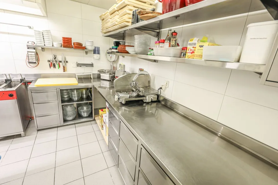 Traditionelles Restaurant mit charmantem Flair im Zentrum der Lenk