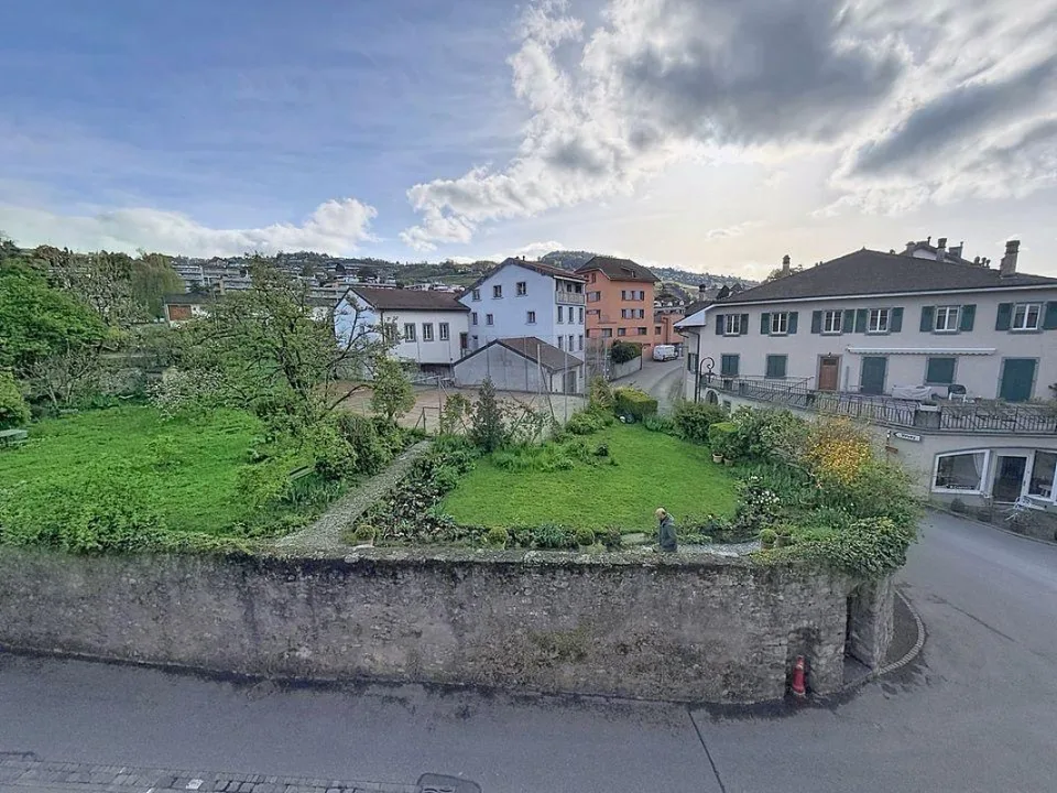 Lutry - Immeuble atypique dans le bourg