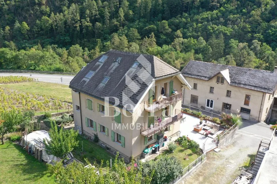 Duplex all'ultimo piano! Le Brocard! – foto 10 di 13