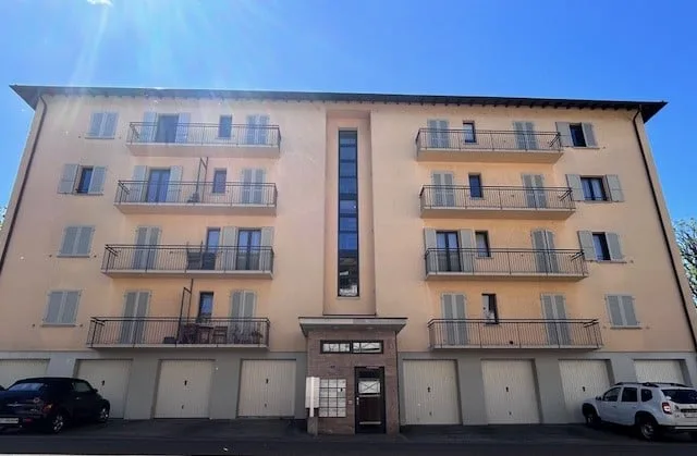 Grande appartement 4 ½ pièces à Giubiasco dans un quartier résidentiel