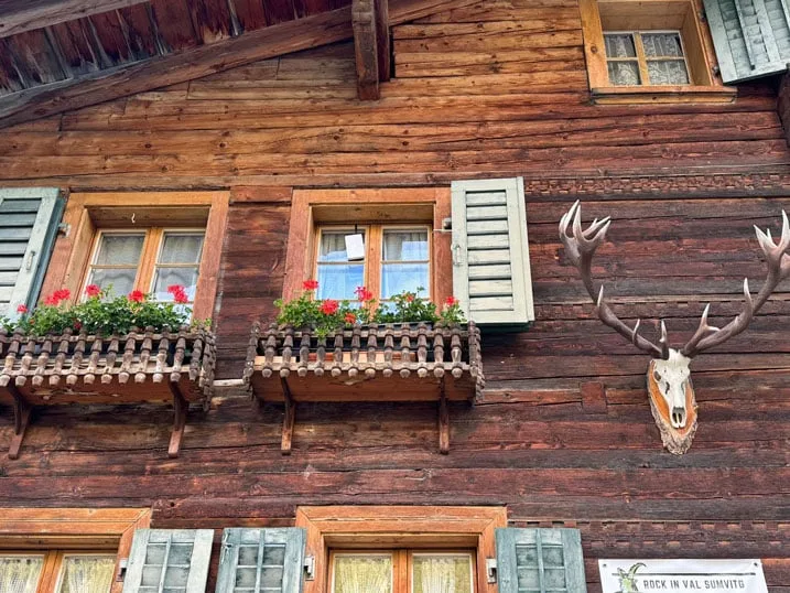 Cordial beinvegni im Val Sumvitg, im Berggasthof «Ustria Val Sumvitg» – Foto 11 von 11