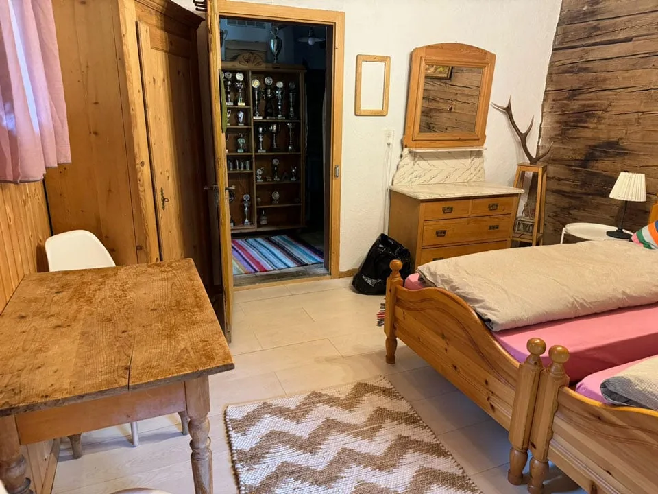 Cordial beinvegni im Val Sumvitg, im Berggasthof «Ustria Val Sumvitg» – Foto 8 von 11