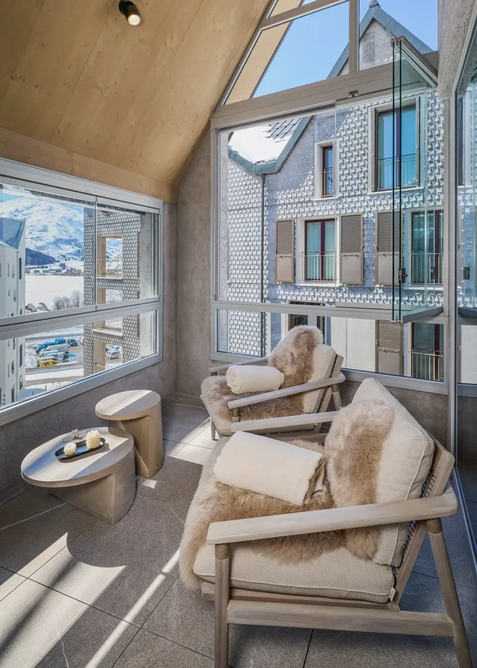 Penthouse with Southern Light and Private Wellness