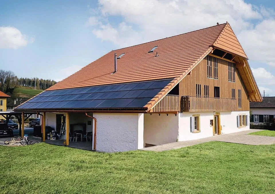 Eleganz von einst und moderner Komfort für diese 4,5-Zimmer-Wohnung in einem denkmalgeschützten Gebäude – Foto 12 von 13