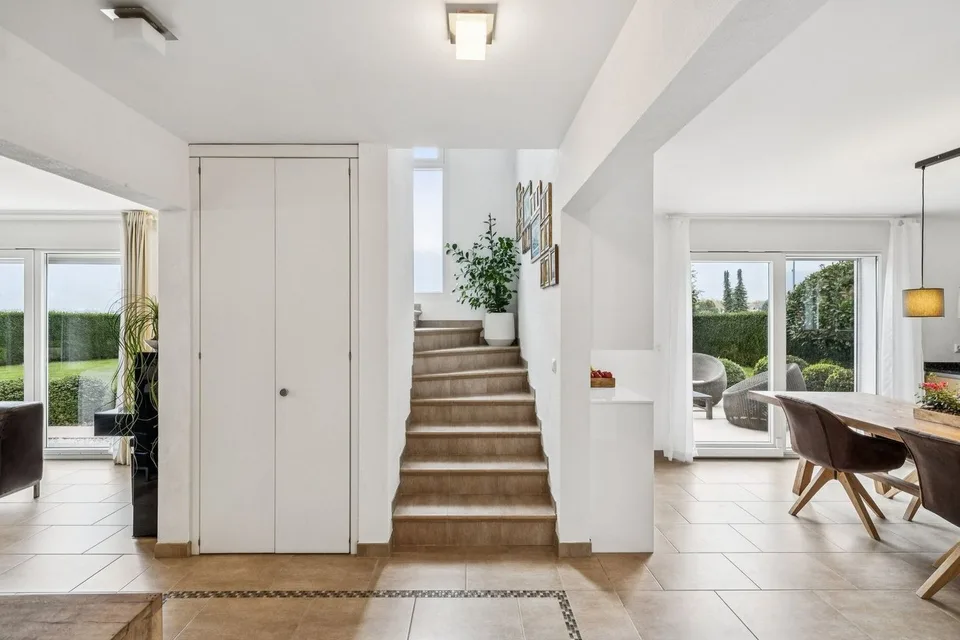 Magnifique Villa mit atemberaubendem Blick auf die Dents-du-Midi – Foto 8 von 13