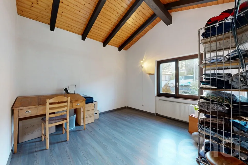 Casa indipendente – grande potenziale e posizione privilegiata – foto 17 di 19