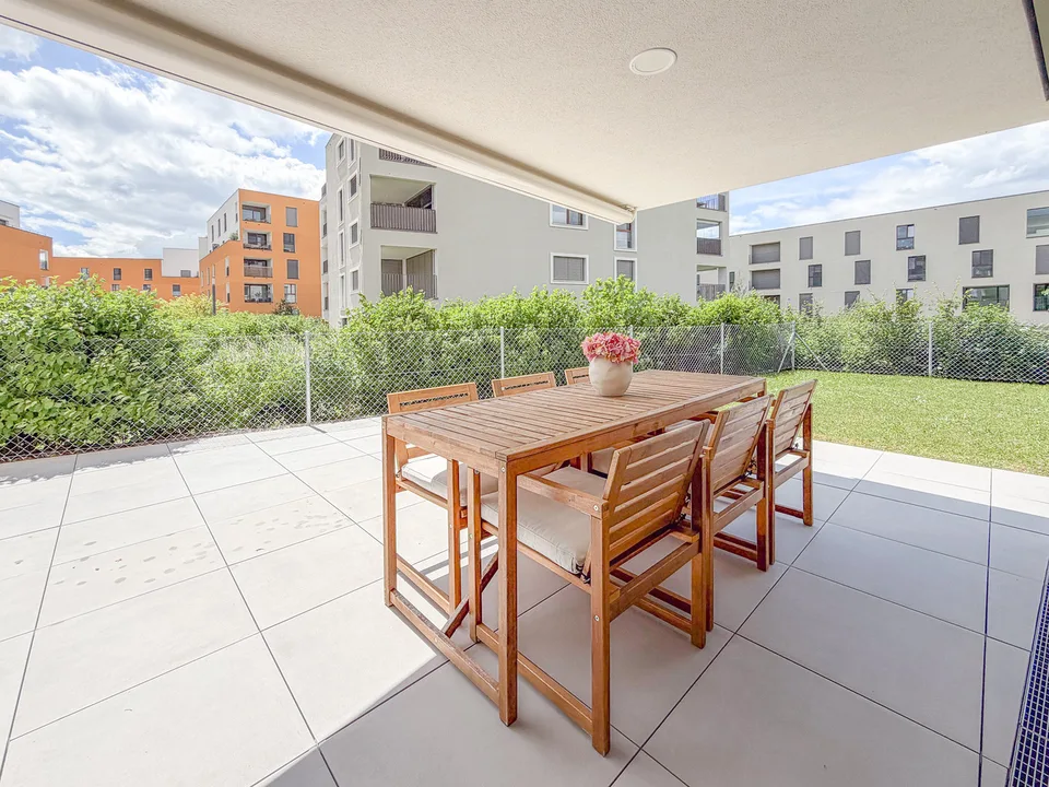 Appartamento di 2.5 locali al piano terra, grande giardino e terrazza
