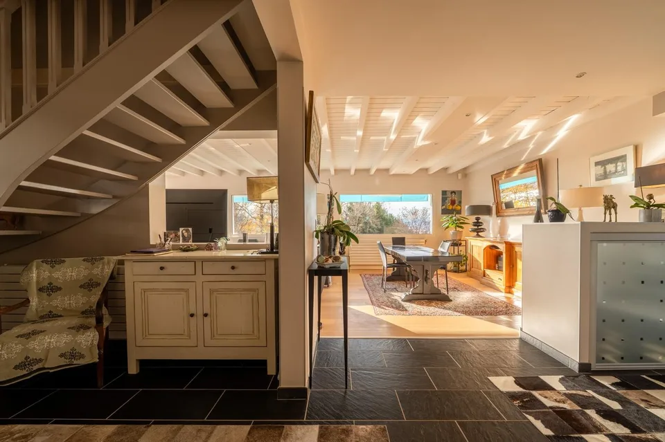 Meravigliosa casa di 8 locali con piscina e vista panoramica ad Annecy-le-Vieux