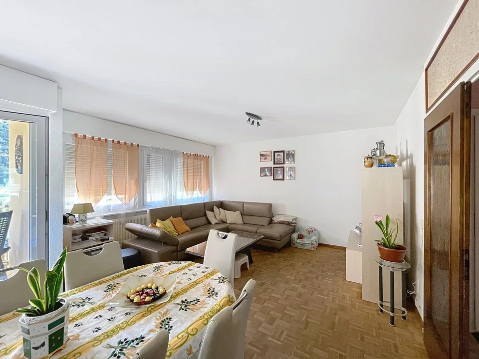 Spacieux 4 pièces de 110 m² avec balcon et fort potentiel à Sierre