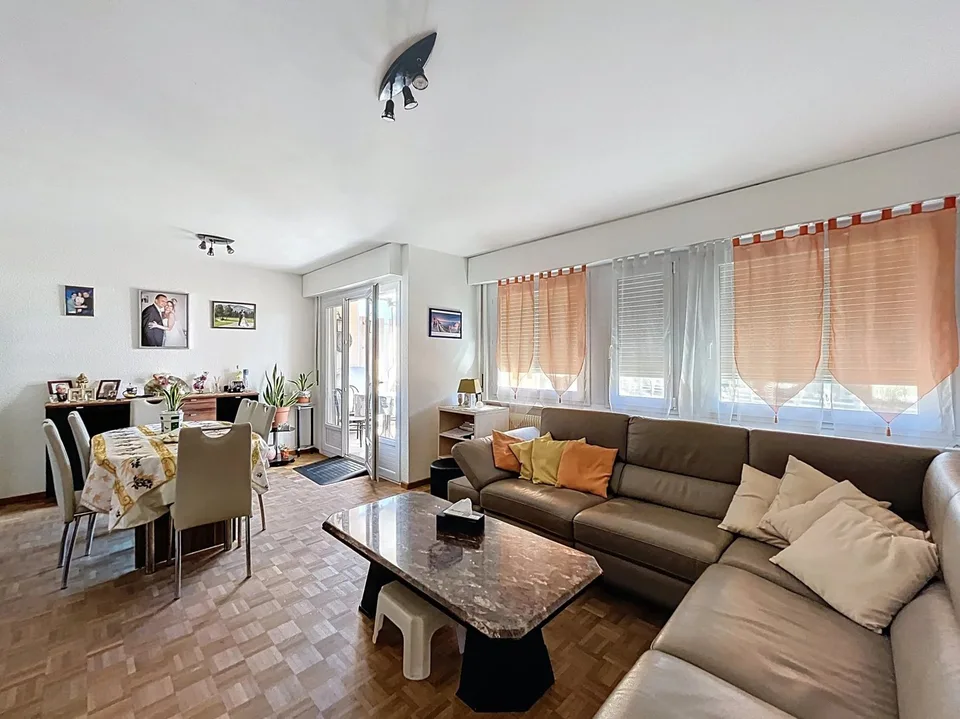 Spacieux 4 pièces de 110 m² avec balcon et fort potentiel à Sierre