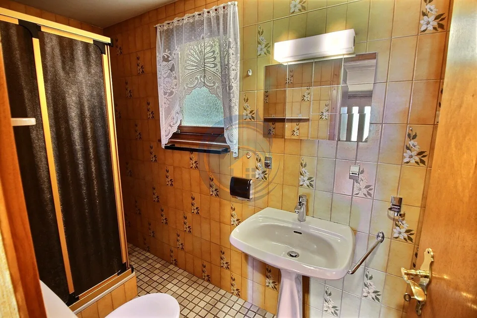 Charmanter Chalet-Bungalow mit 3,5 Zimmern und Blick auf die Alpen – Foto 11 von 12