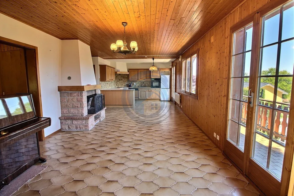 Incantevole villa tipo chalet di 3,5 locali con vista sulle Alpi