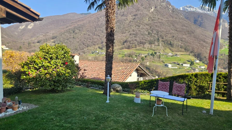 Einfamilienhaus mit Panoramablick in Arogno