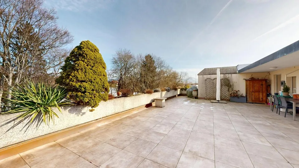 26 05 Außergewöhnliche Wohnung mit Panoramaterrasse