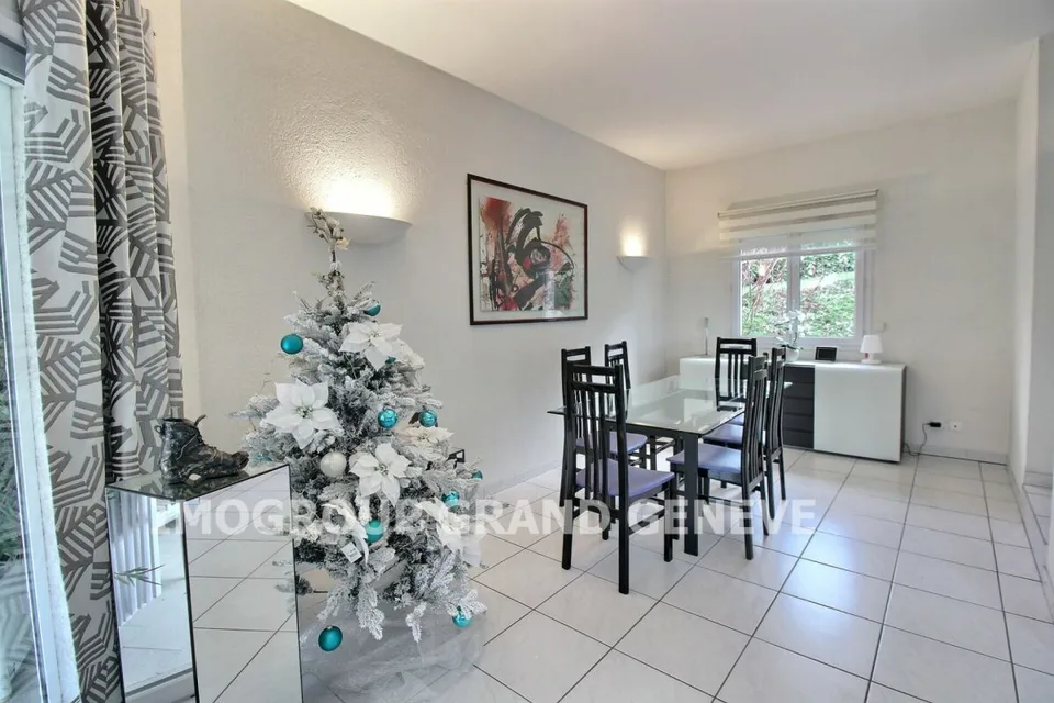 La Plaine - Appartement de caractère de 5 pièces avec balcon