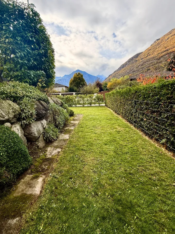 MAGNIFICA VILLA ristrutturata con terreno a FULLY – foto 6 di 25