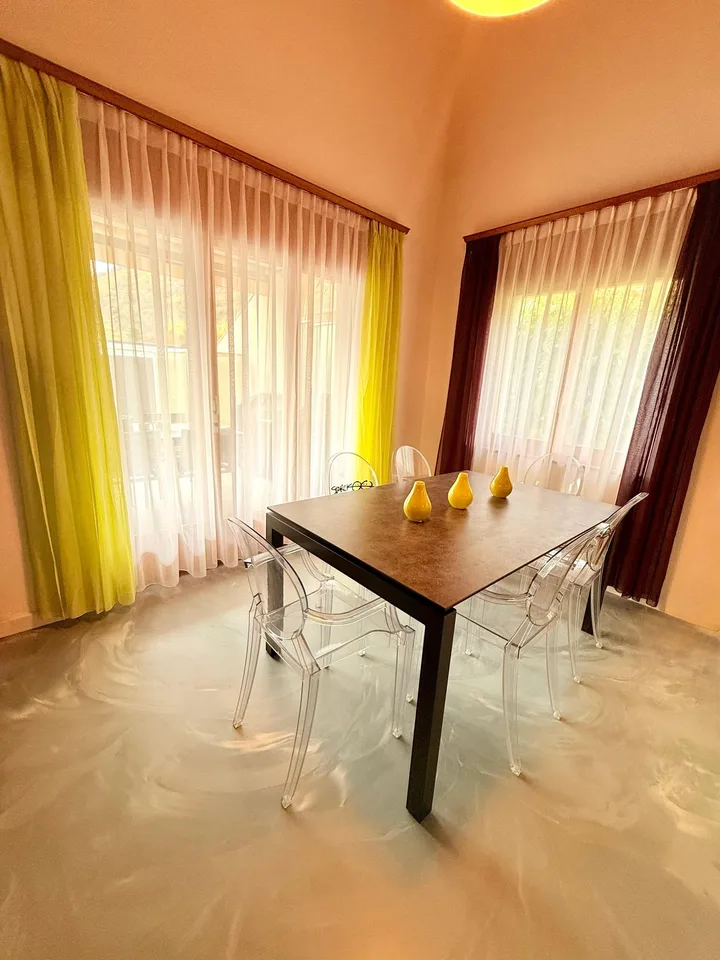 MAGNIFICA VILLA ristrutturata con terreno a FULLY – foto 17 di 25